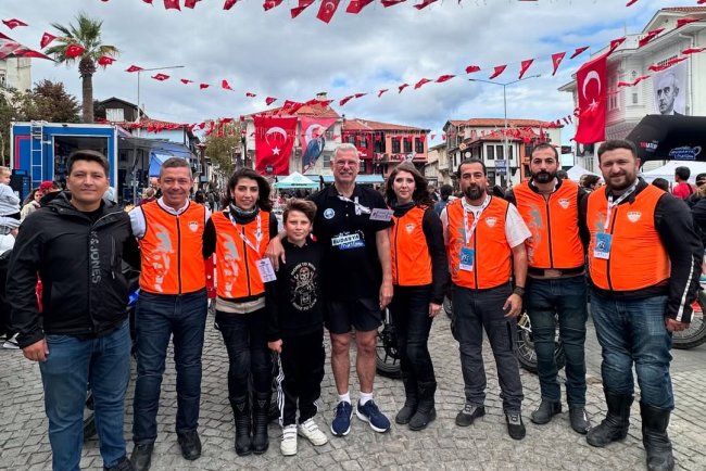 Mudanya Triatlonunda Şampiyonlarla Tarihe İz Bıraktık