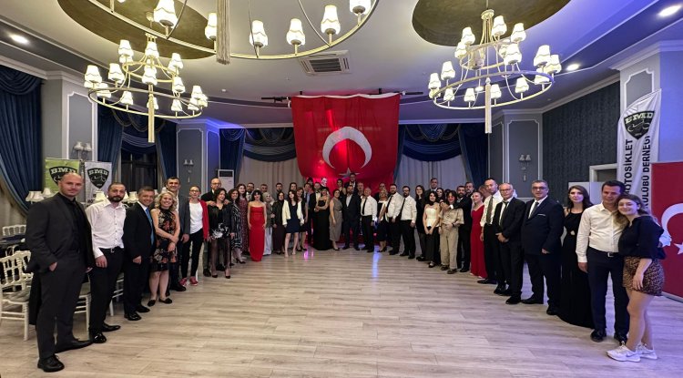 19 MAYIS' I MUHTEŞEM BALO İLE KUTLADIK.